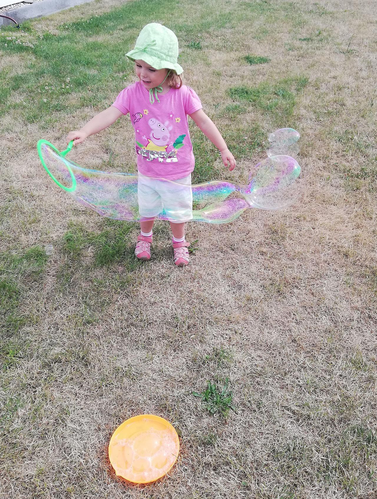 Gigant Seifenblasen Set mit 250ml Seifenlauge