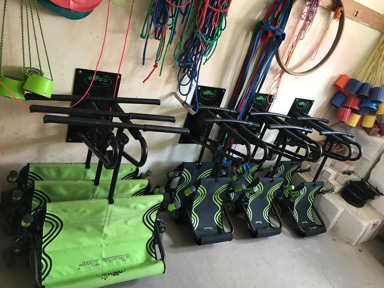 olifu bikez, Wandhalter für alle Racer-Modelle