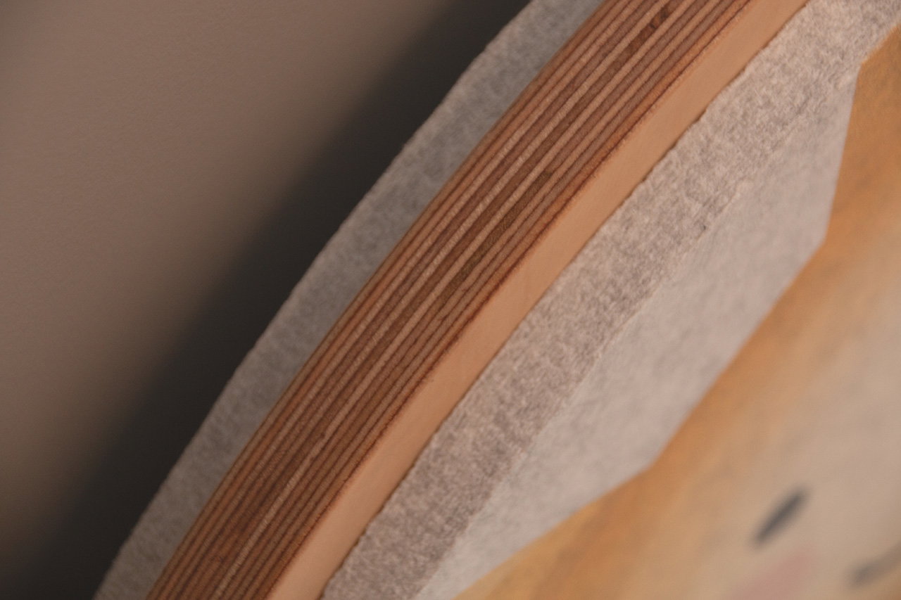 Akustiksofa Sonne mit 2 Ebenen rechts + Bodenmatte rechts