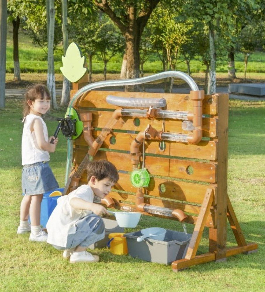 Outdoor Wasserwand mit Zubehör