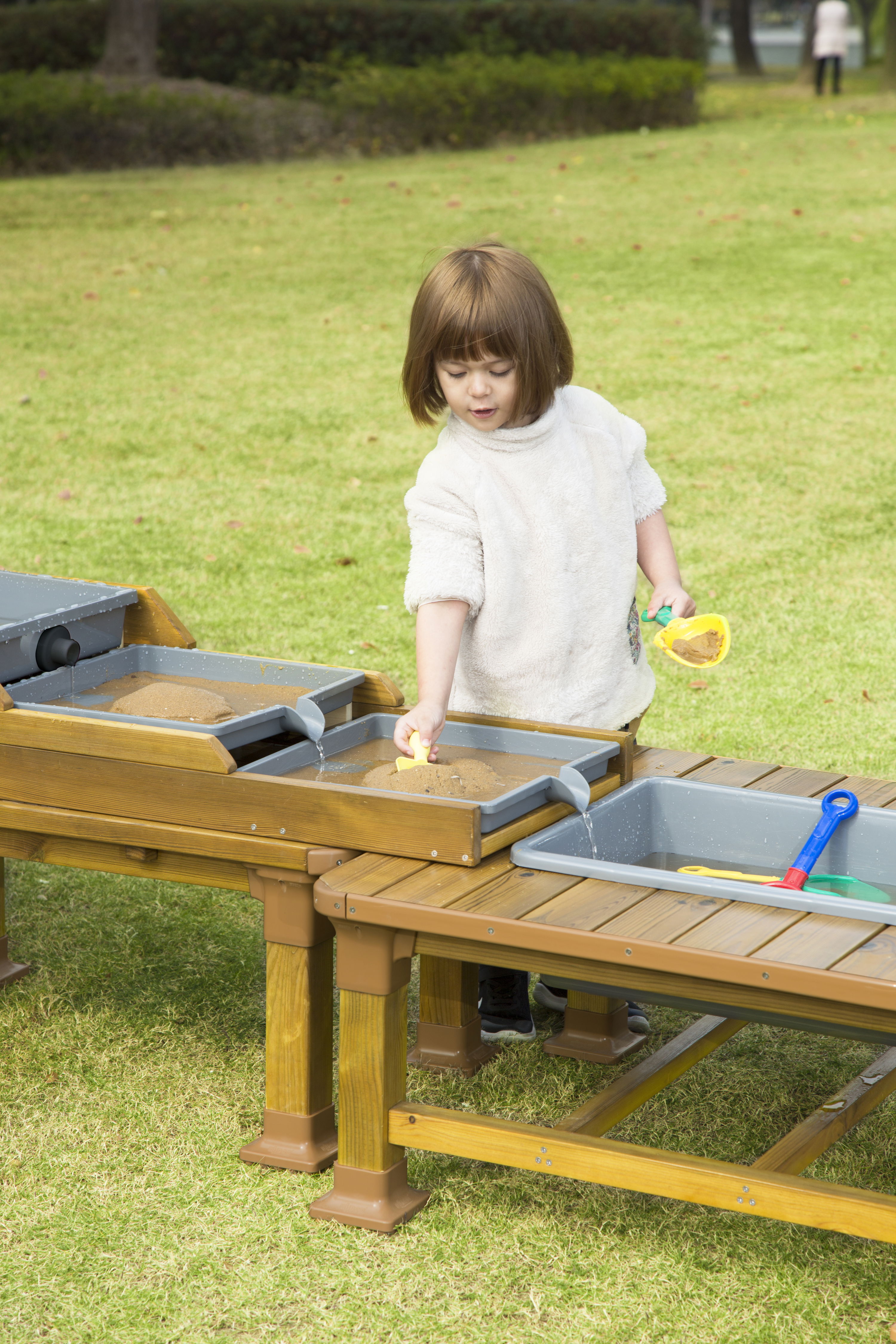 Outdoor-Sand- und Wassertisch quadratisch