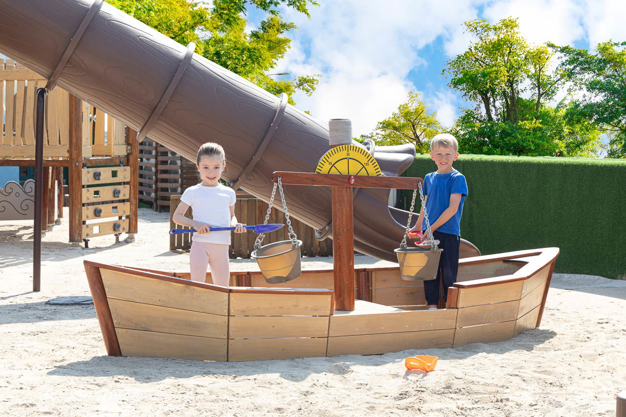 Sandspielanlage Boot