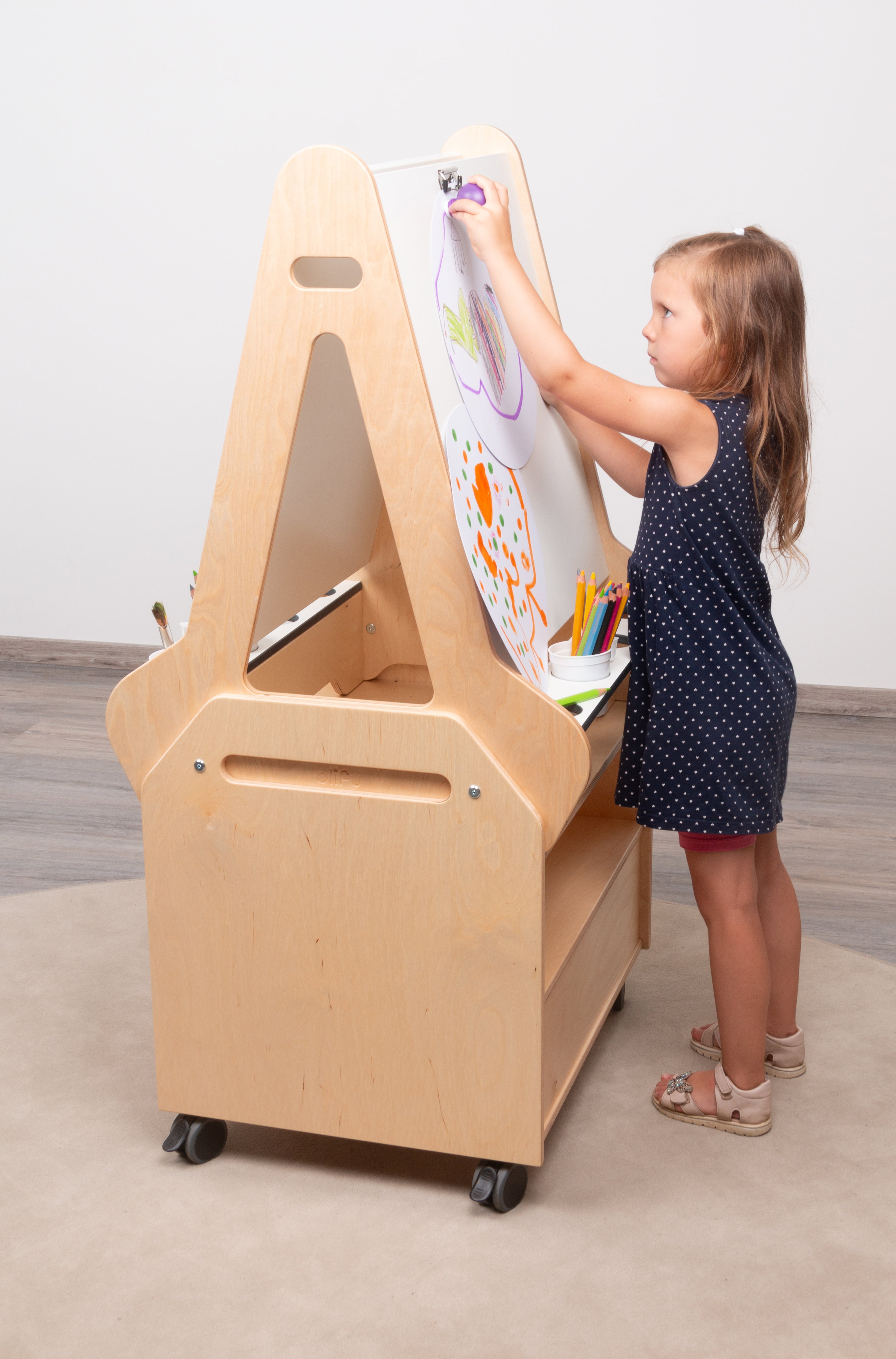 olifu creative Staffelei mit Wagen, doppelseitig für 2 Kinder