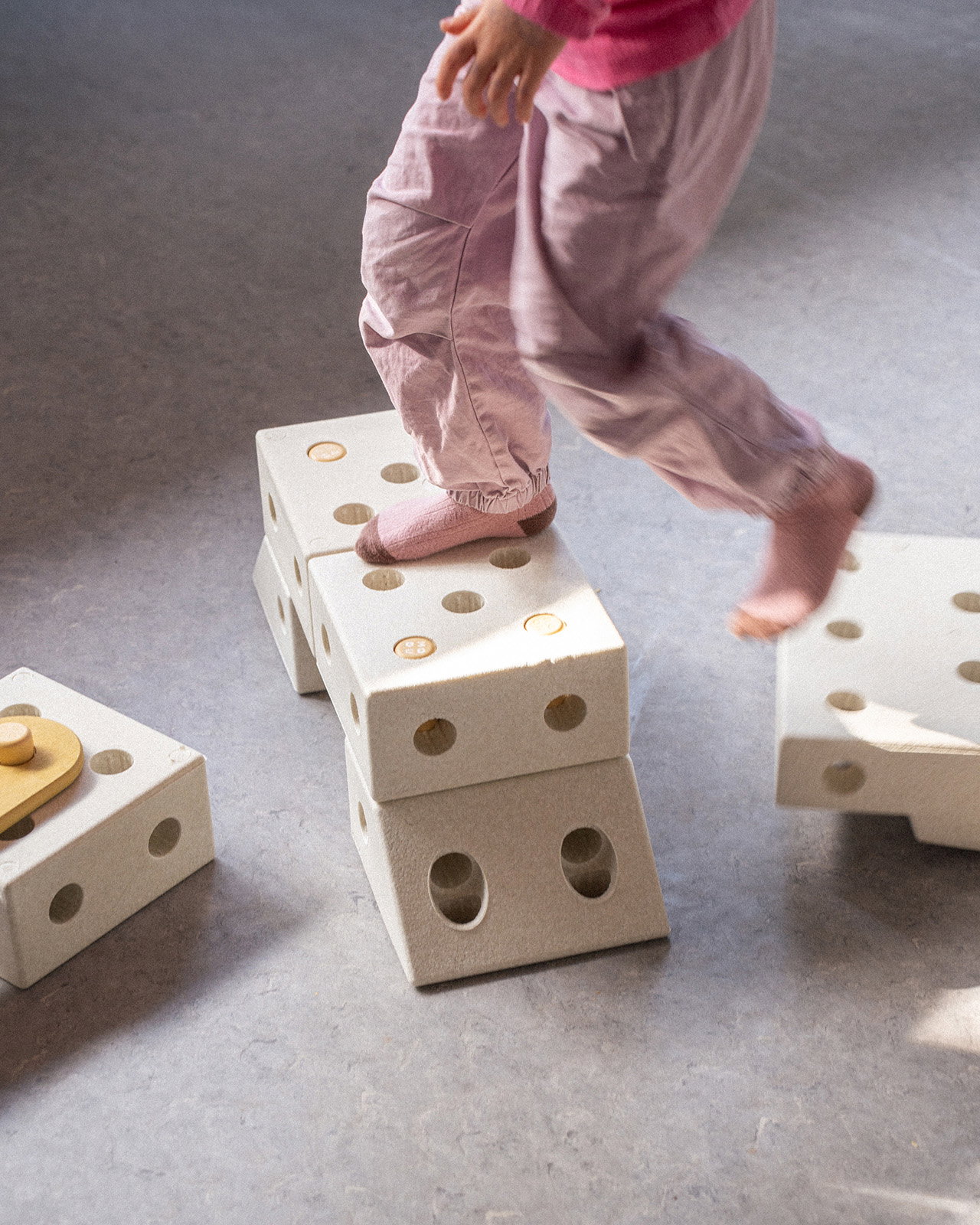 MODU großes Lernspielzeug-Set, Sand Grey, 55-tlg