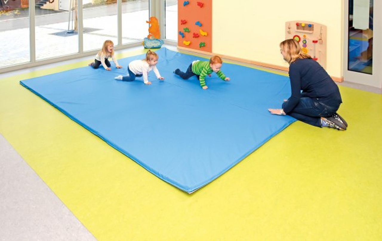 Riesen Krabbel- und Erlebnismatte 450 x 280 x 3 cm