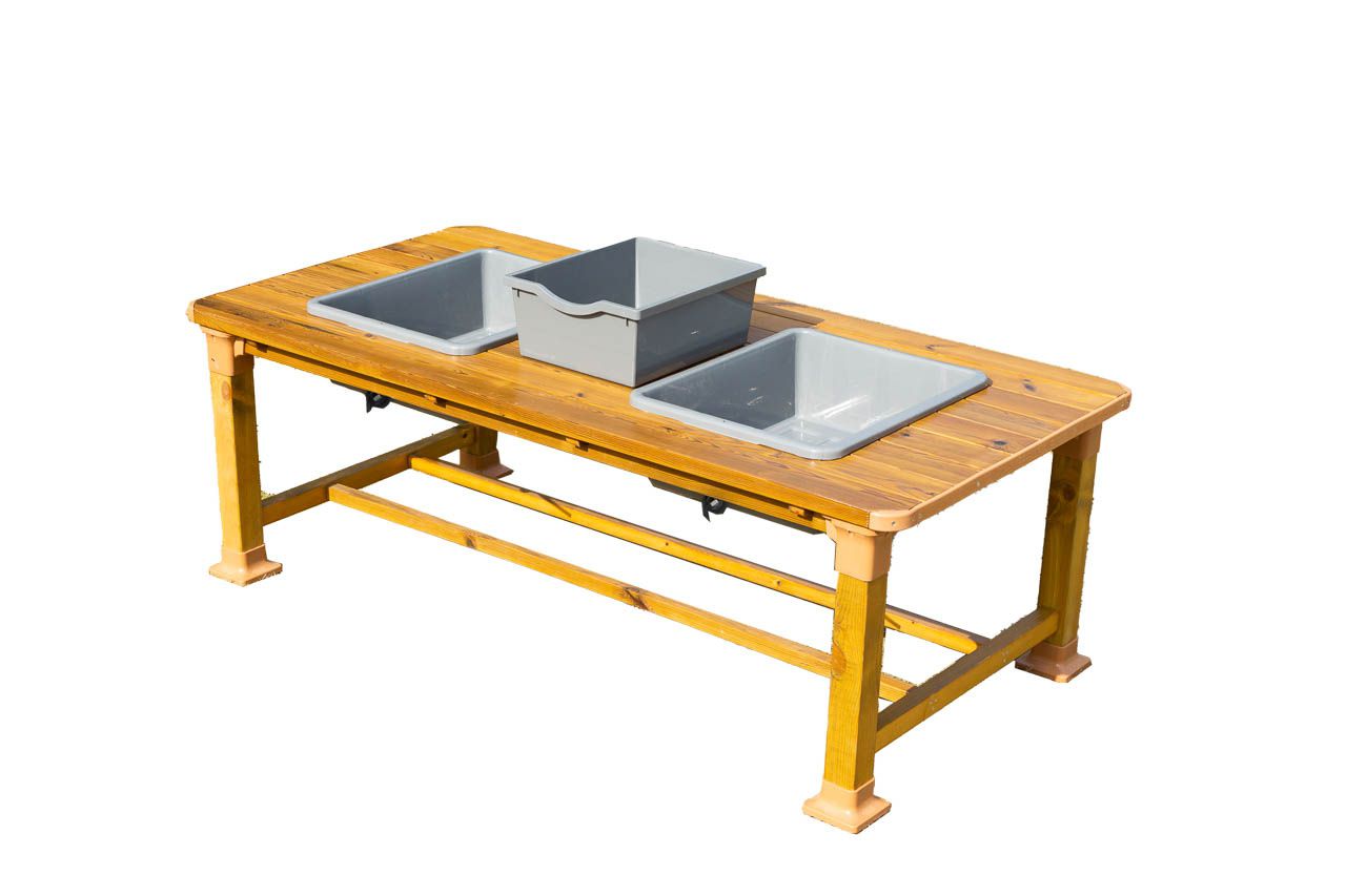 Outdoor Sand- und Wassertisch