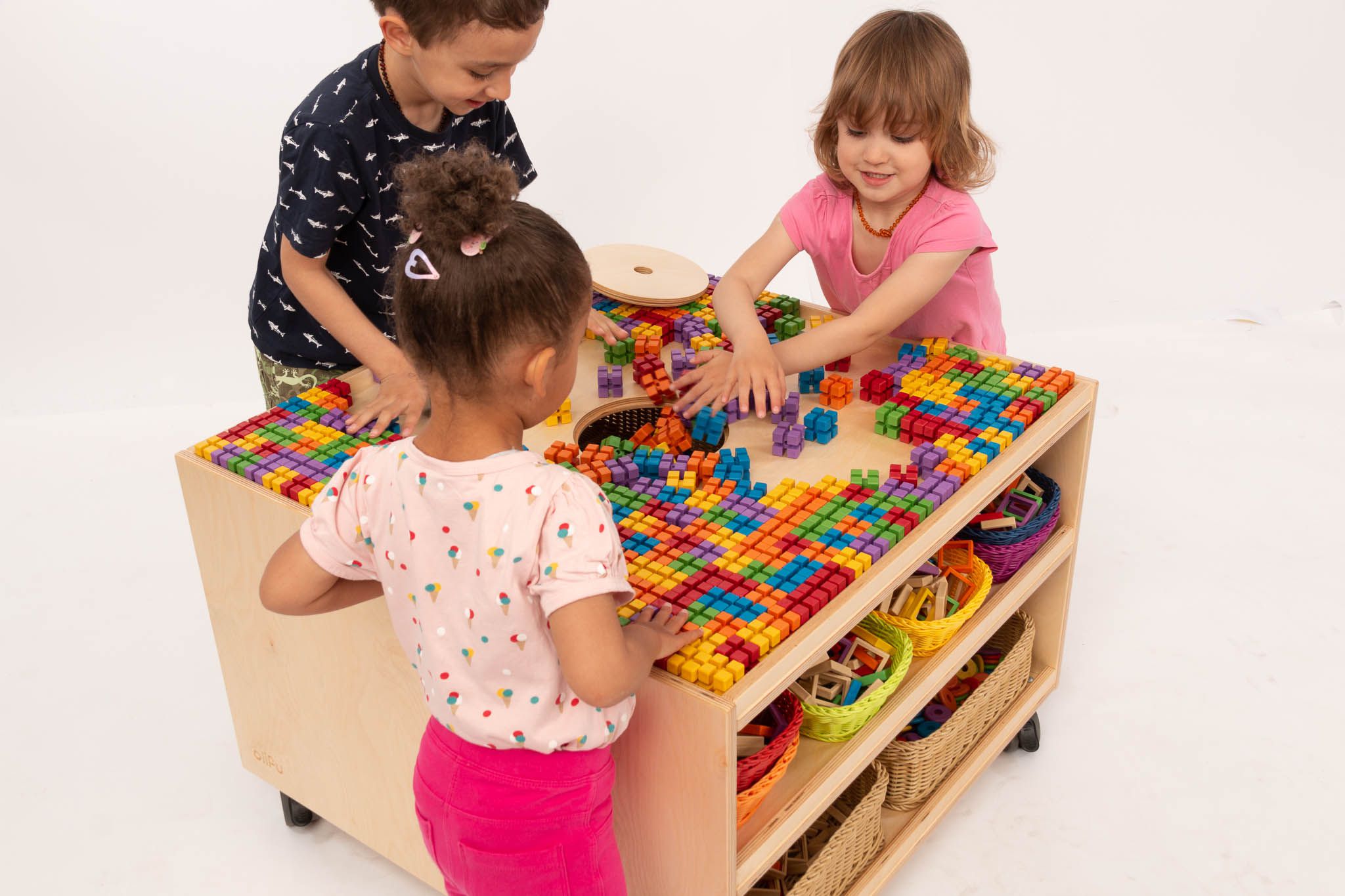 Bau Dir Was Konstruktionswürfel, klein, bunt, 96er-Pack