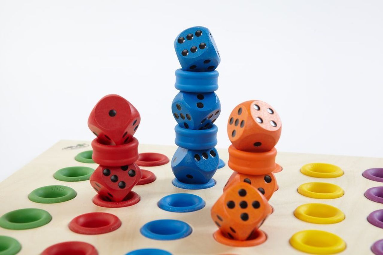 Punktewürfel, 1-6, geprägt, bunt, 120er-Pack