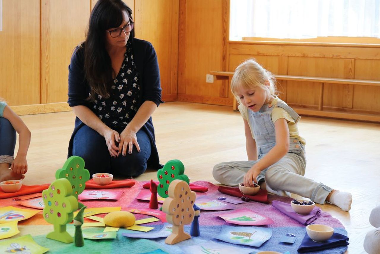 Farbenkreis aus Filz Ø 150 cm