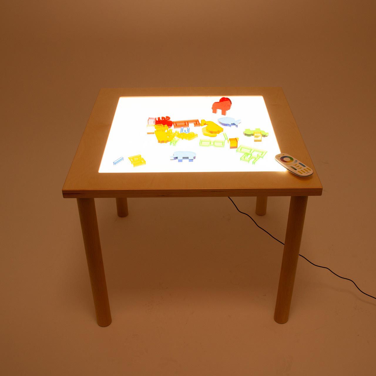 LED Leuchttisch mit langen Beinen